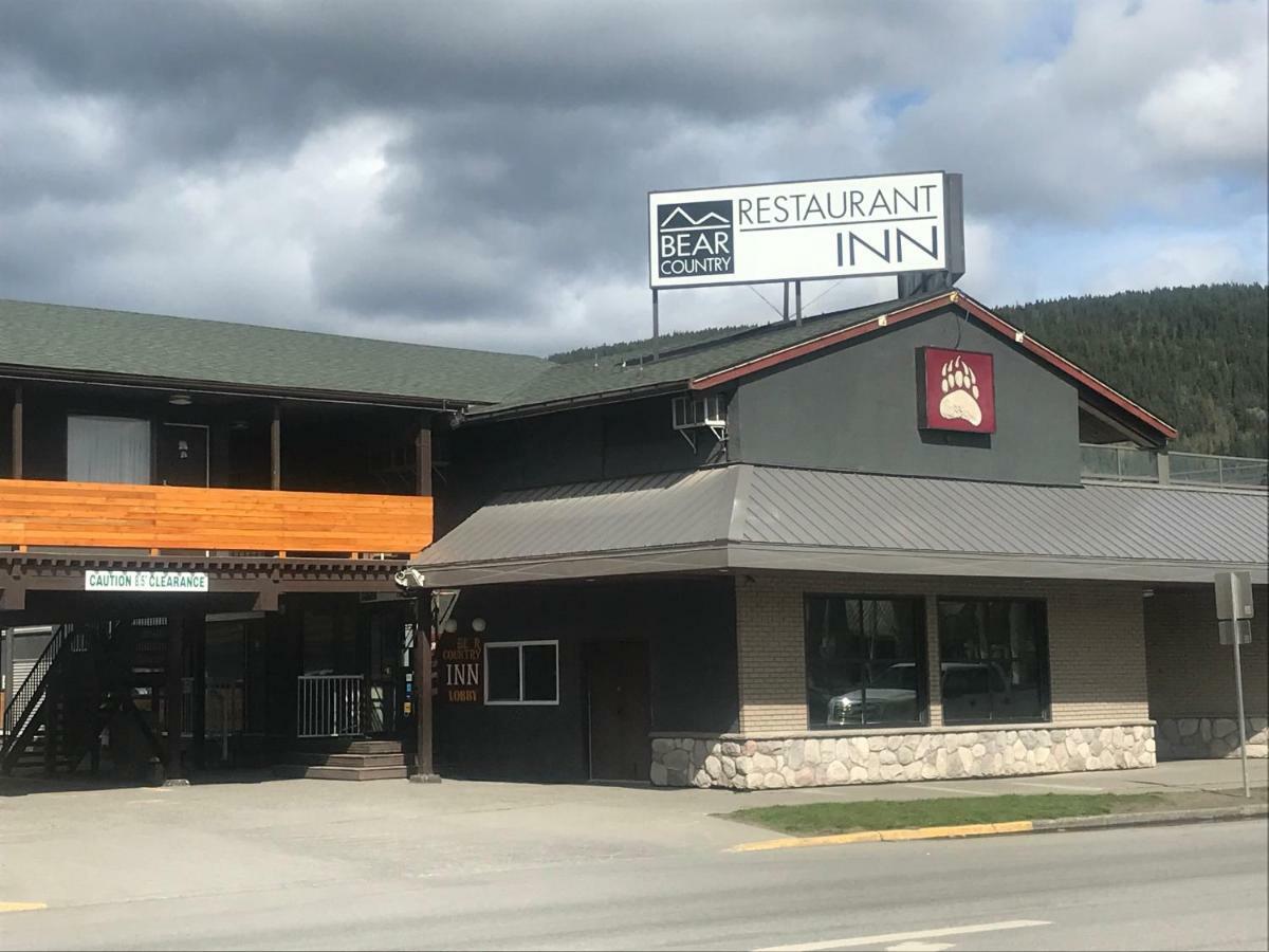 Bear Country Inn 테라스 외부 사진